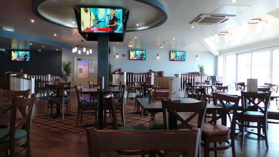Caravan Hire Golden Sands Sea Front Kinmel Bay Luaran gambar