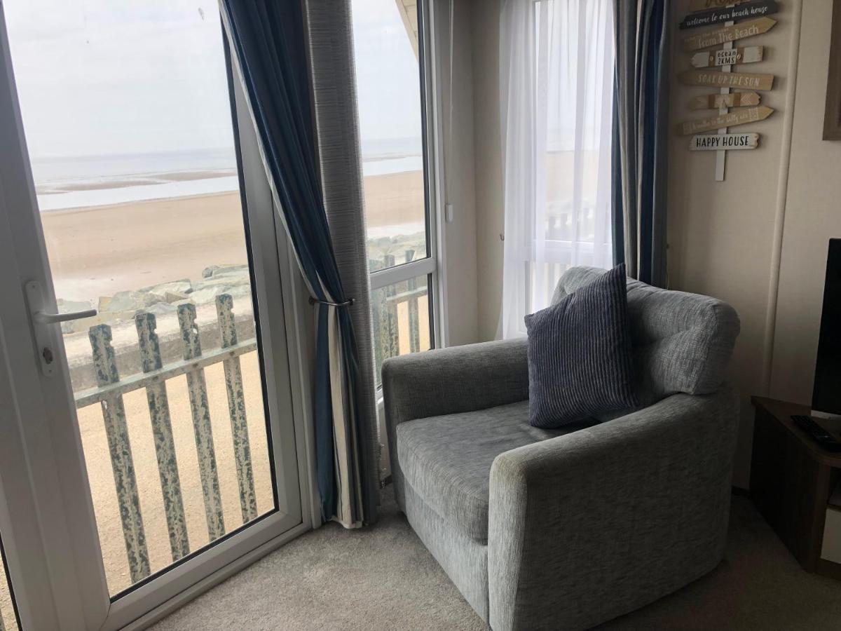 Caravan Hire Golden Sands Sea Front Kinmel Bay Luaran gambar